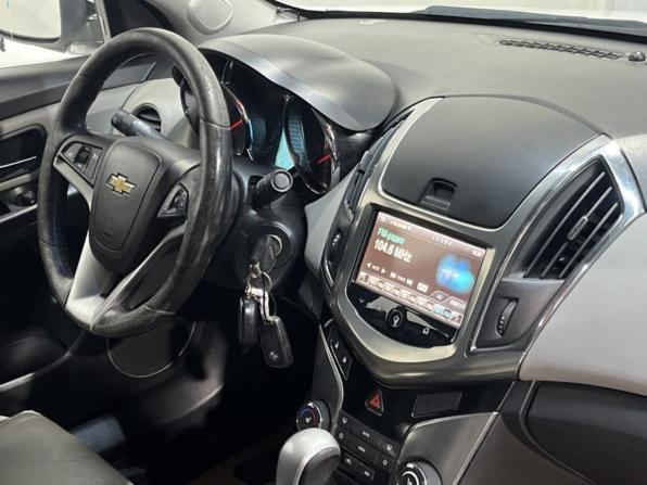 Chevrolet Cruze I Рестайлинг с пробегом 2013 года, цена 649 500 рублей, 296485 км, седан, Автокод Объявления