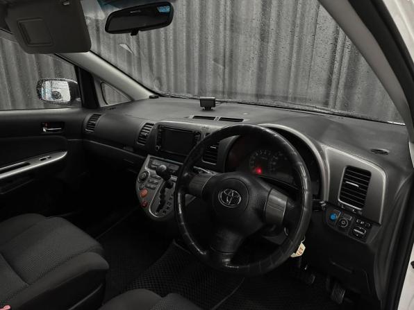 Toyota Wish I с пробегом 2004 года, цена 599 000 рублей, 350000 км, минивэн, Автокод Объявления