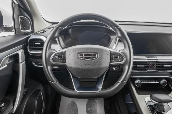 Geely Coolray I с пробегом 2023 года, цена 1 959 000 рублей, 53000 км, внедорожник, Автокод Объявления