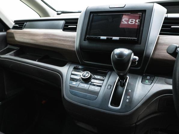 Honda Freed II Рестайлинг с пробегом 2019 года, цена 1 450 000 рублей, 132141 км, компактвэн, Автокод Объявления