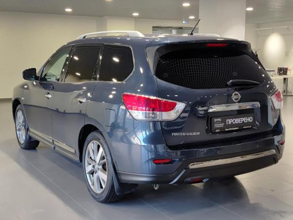 Nissan Pathfinder IV с пробегом 2015 года, цена 1 882 000 рублей, 201770 км, внедорожник, Автокод Объявления