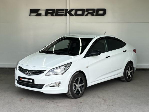 Hyundai Solaris I Рестайлинг с пробегом 2016 года, цена 1 049 000 рублей, 136000 км, седан, Автокод Объявления
