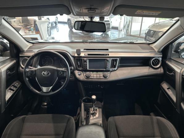 Toyota RAV4 IV (XA40) Рестайлинг с пробегом 2018 года, цена 2 589 000 рублей, 98999 км, внедорожник, Автокод Объявления