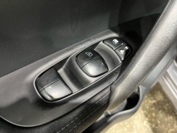 Nissan Qashqai II с пробегом 2018 года, цена 1 525 000 рублей, 142546 км, внедорожник, Автокод Объявления