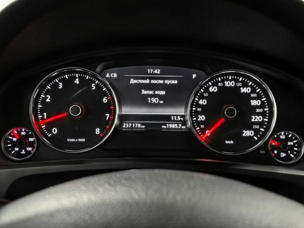 Volkswagen Touareg II с пробегом 2012 года, цена 1 900 000 рублей, 237200 км, внедорожник, Автокод Объявления
