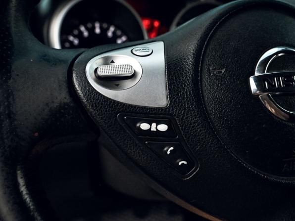 Nissan Juke I с пробегом 2012 года, цена 905 000 рублей, 184622 км, внедорожник, Автокод Объявления