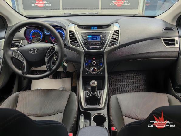 Hyundai Elantra V (MD) Рестайлинг с пробегом 2015 года, цена 1 118 000 рублей, 161000 км, седан, Автокод Объявления