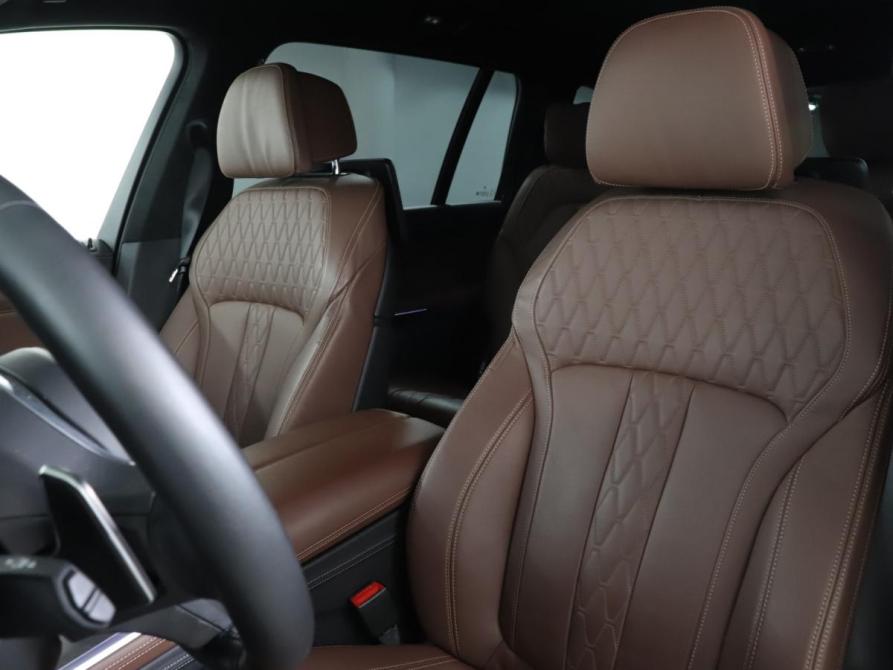 BMW X7 I (G07) Москва  - изображение 17