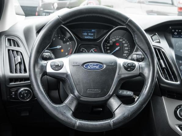 Ford Focus III с пробегом 2014 года, цена 768 000 рублей, 269114 км, седан, Автокод Объявления