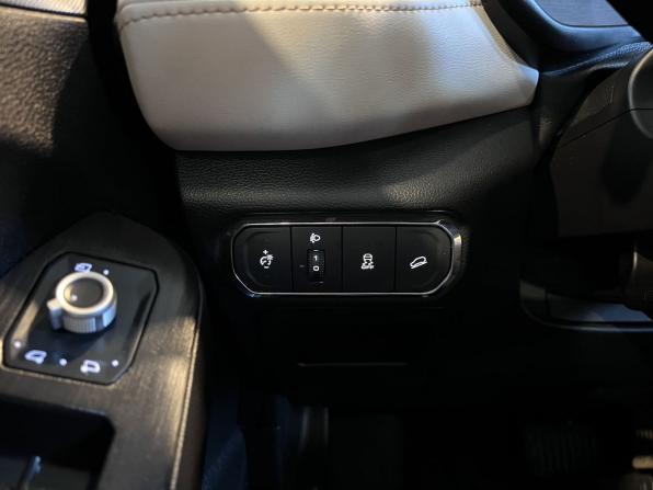 Haval Jolion I с пробегом 2023 года, цена 2 165 000 рублей, 70650 км, внедорожник, Автокод Объявления