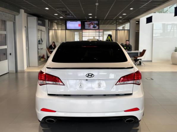 Hyundai i40 I с пробегом 2014 года, цена 1 050 000 рублей, 263900 км, седан, Автокод Объявления