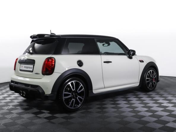 Mini Hatch III (F55/F56) Рестайлинг 2 с пробегом 2021 года, цена 3 778 000 рублей, 26100 км, хэтчбек, Автокод Объявления