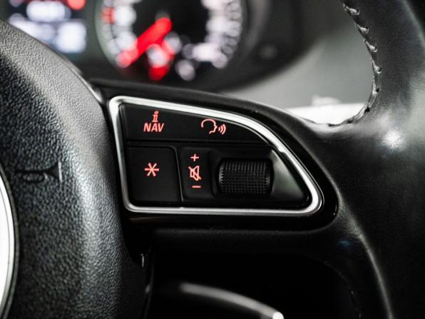 Audi Q3 I (8U) с пробегом 2012 года, цена 1 380 000 рублей, 189350 км, внедорожник, Автокод Объявления