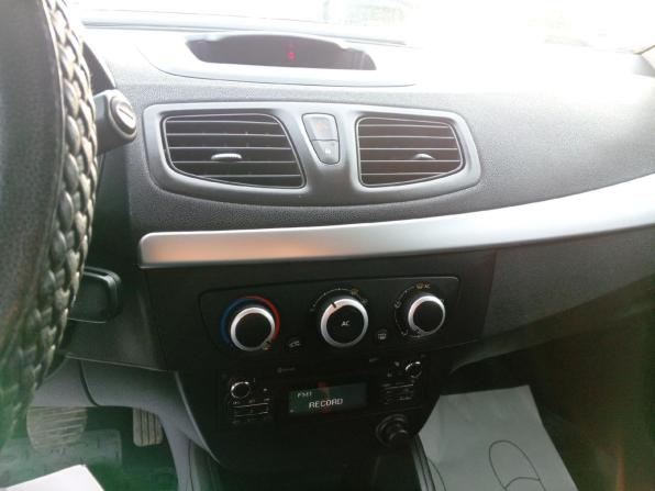 Renault Megane III Рестайлинг с пробегом 2013 года, цена 618 000 рублей, 181242 км, хэтчбек, Автокод Объявления
