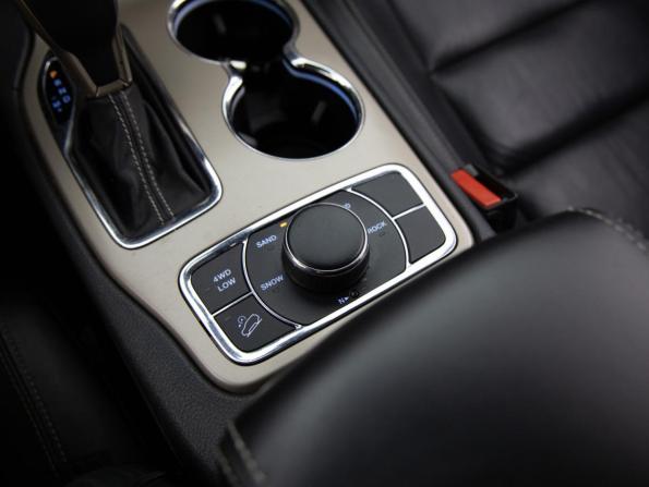 Jeep Grand Cherokee IV (WK2) Рестайлинг с пробегом 2016 года, цена 2 999 000 рублей, 181480 км, внедорожник, Автокод Объявления