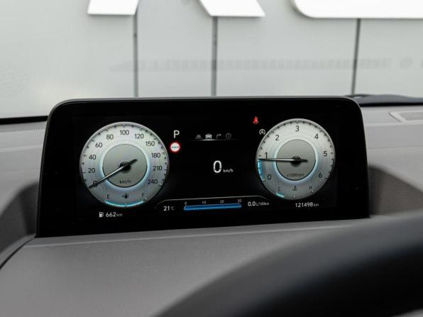 Hyundai Staria I с пробегом 2022 года, цена 4 290 000 рублей, 121498 км, минивэн, Автокод Объявления