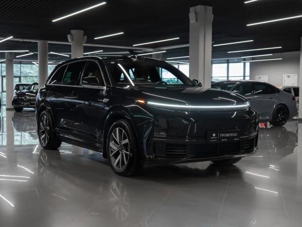 Li Auto (Lixiang) L7 I с пробегом 2023 года, цена 6 340 000 рублей, 22802 км, внедорожник, Автокод Объявления