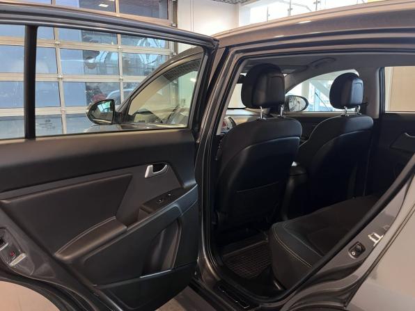 Kia Sportage III с пробегом 2012 года, цена 1 335 000 рублей, 145664 км, внедорожник, Автокод Объявления