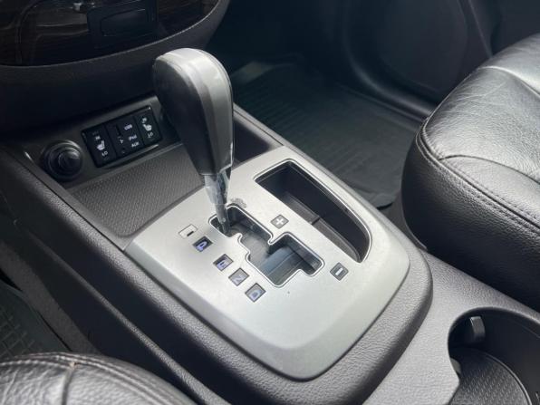 Hyundai Santa Fe II Рестайлинг с пробегом 2010 года, цена 1 250 300 рублей, 227473 км, внедорожник, Автокод Объявления