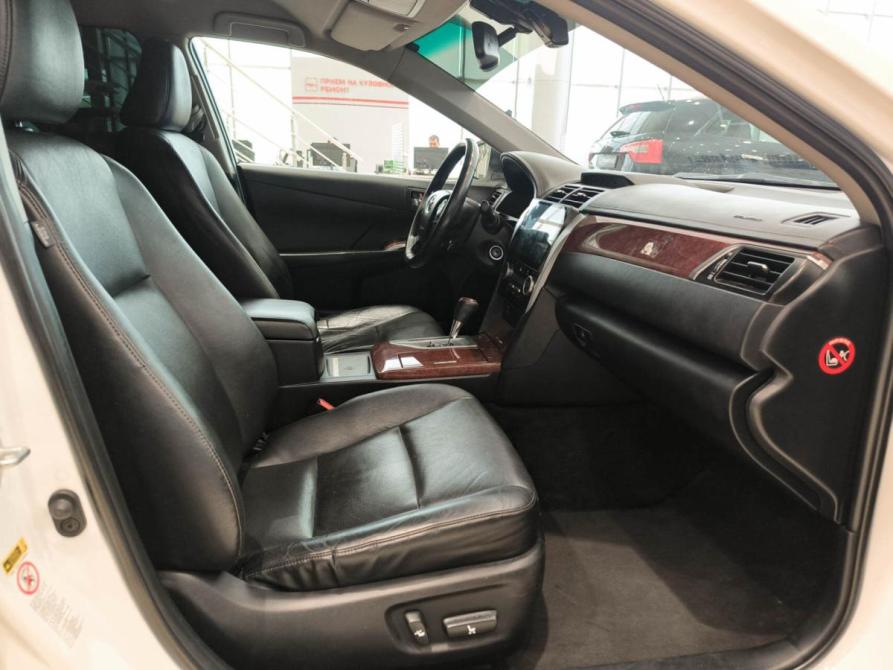 Toyota Camry VII (XV50) Казань  - изображение 13