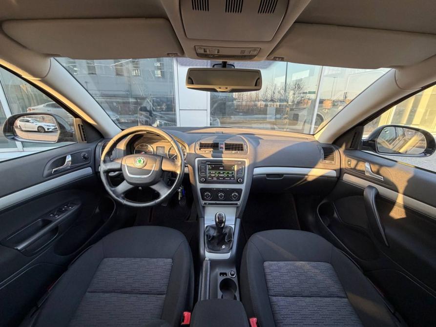 Skoda Octavia II (A5) Рестайлинг Санкт-Петербург  - изображение 11
