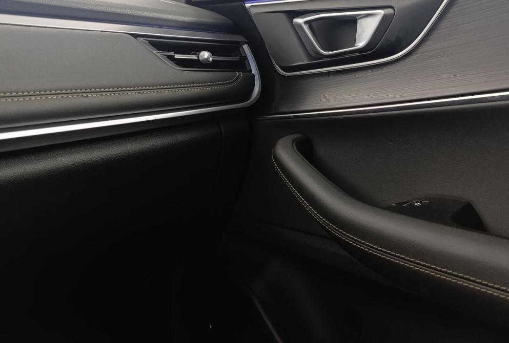 Chery Tiggo 8 I Волгоград  - изображение 15