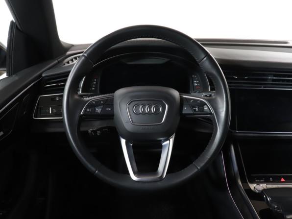 Audi Q8 I (4M) с пробегом 2018 года, цена 6 299 000 рублей, 58339 км, внедорожник, Автокод Объявления