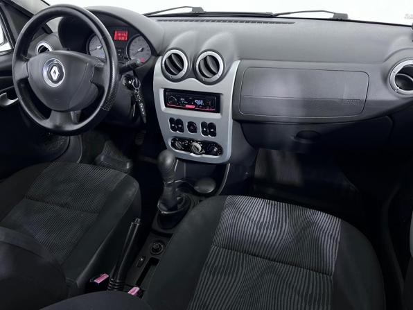 Renault Logan I Рестайлинг с пробегом 2011 года, цена 577 000 рублей, 131176 км, седан, Автокод Объявления