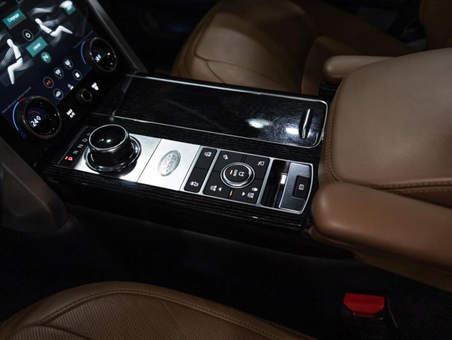 Land Rover Range Rover IV Рестайлинг Санкт-Петербург  - изображение 27