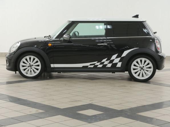Mini Hatch II (R56) Рестайлинг с пробегом 2011 года, цена 791 000 рублей, 218000 км, хэтчбек, Автокод Объявления
