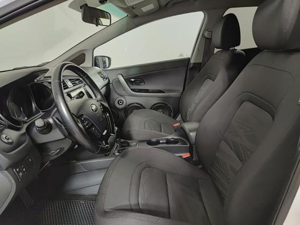 Kia Ceed II Рестайлинг с пробегом 2017 года, цена 1 475 000 рублей, 84670 км, хэтчбек, Автокод Объявления