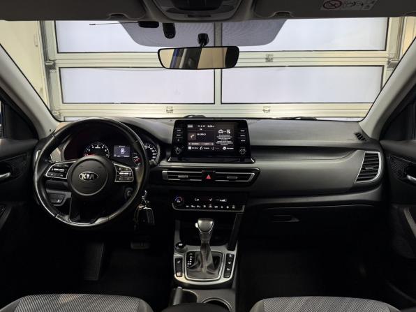 Kia Seltos I с пробегом 2021 года, цена 2 399 000 рублей, 84241 км, внедорожник, Автокод Объявления