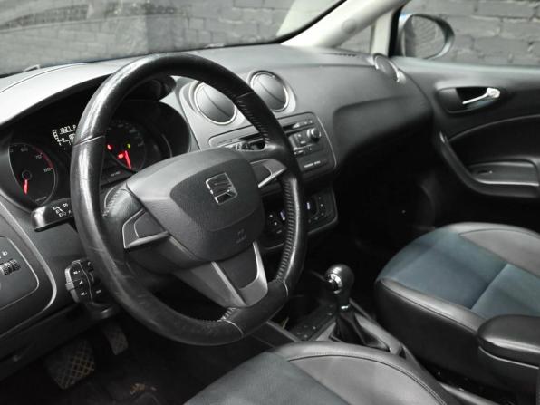 SEAT Ibiza IV Рестайлинг с пробегом 2014 года, цена 950 000 рублей, 119189 км, хэтчбек, Автокод Объявления
