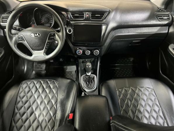 Kia Rio III Рестайлинг с пробегом 2015 года, цена 815 760 рублей, 156000 км, седан, Автокод Объявления