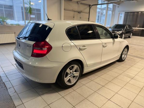 BMW 1 серии I (E81/E82/E87/E88) Рестайлинг с пробегом 2010 года, цена 929 000 рублей, 214782 км, хэтчбек, Автокод Объявления