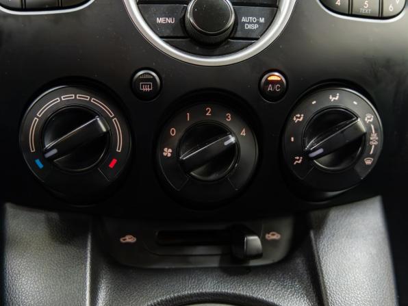 Mazda 2 II (DE) с пробегом 2008 года, цена 648 000 рублей, 156075 км, хэтчбек, Автокод Объявления