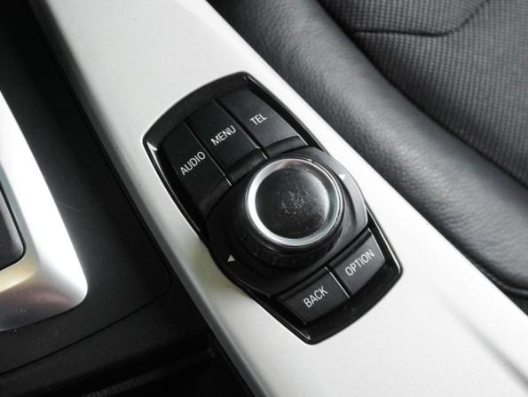 BMW 3 серии VI (F3x) Рестайлинг с пробегом 2016 года, цена 2 129 000 рублей, 199456 км, седан, Автокод Объявления