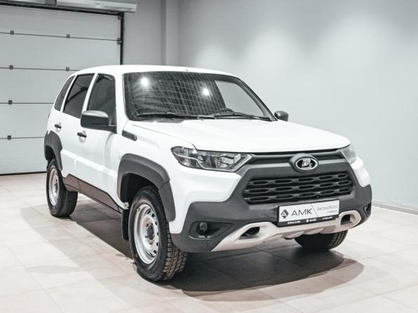 Lada (ВАЗ) Niva Travel I с пробегом 2021 года, цена 628 300 рублей, 102286 км, внедорожник, Автокод Объявления