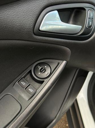 Ford Focus III Рестайлинг с пробегом 2016 года, цена 1 090 000 рублей, 119300 км, хэтчбек, Автокод Объявления