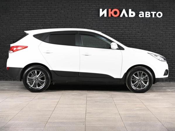 Hyundai ix35 I Рестайлинг с пробегом 2014 года, цена 1 400 000 рублей, 113026 км, внедорожник, Автокод Объявления