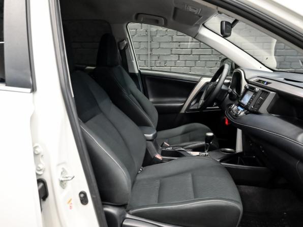 Toyota RAV4 IV (XA40) с пробегом 2015 года, цена 2 050 000 рублей, 116976 км, внедорожник, Автокод Объявления