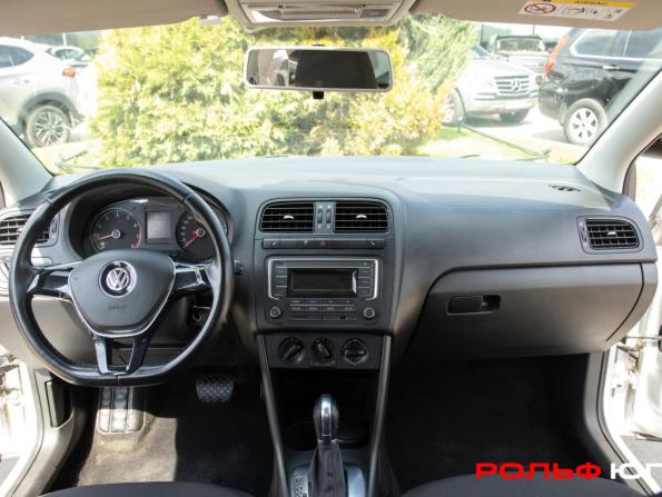Volkswagen Polo V Рестайлинг с пробегом 2018 года, цена 1 220 000 рублей, 150366 км, седан, Автокод Объявления