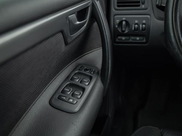 Volvo S60 I Рестайлинг с пробегом 2007 года, цена 770 000 рублей, 180000 км, седан, Автокод Объявления