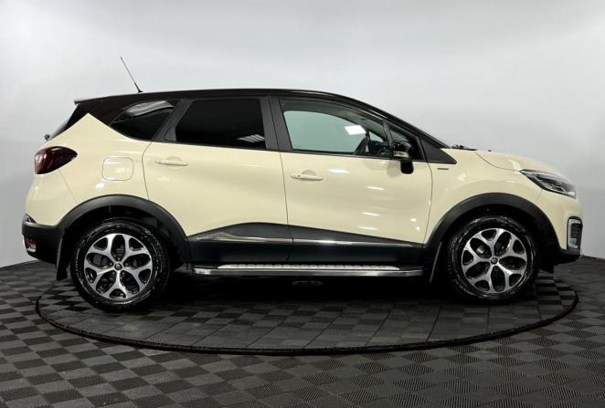 Renault Kaptur I с пробегом 2018 года, цена 1 300 000 рублей, 101280 км, внедорожник, Автокод Объявления