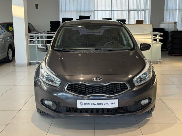 Kia Ceed II с пробегом 2013 года, цена 699 000 рублей, 184066 км, хэтчбек, Автокод Объявления