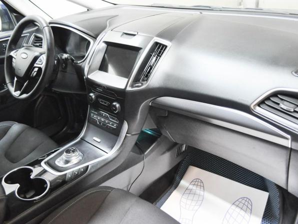 Ford S-MAX II с пробегом 2018 года, цена 1 599 000 рублей, 185229 км, минивэн, Автокод Объявления