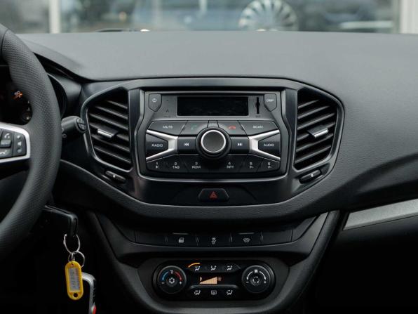 Lada (ВАЗ) Vesta I с пробегом 2019 года, цена 1 030 000 рублей, 102379 км, универсал, Автокод Объявления