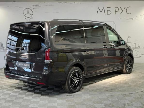 Mercedes-Benz V-Класс III (W447) Рестайлинг 2 с пробегом 2024 года, цена 12 220 000 рублей, 7900 км, минивэн, Автокод Объявления