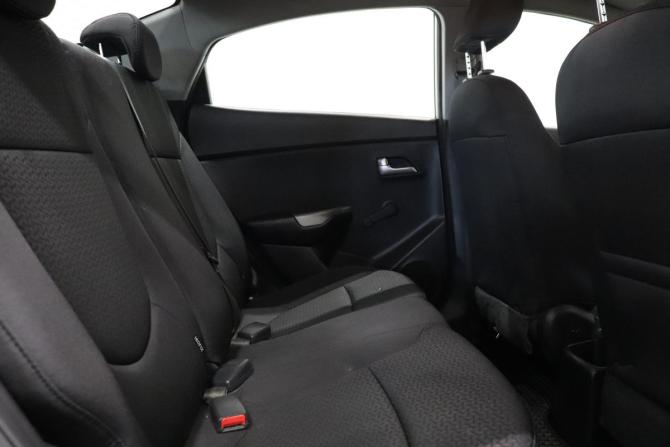 Kia Rio III Рестайлинг с пробегом 2017 года, цена 1 029 000 рублей, 105543 км, седан, Автокод Объявления