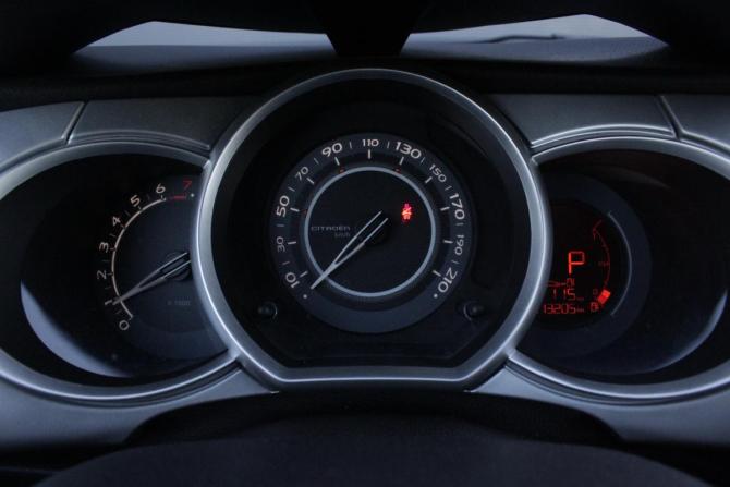 Citroen C3 II с пробегом 2012 года, цена 910 000 рублей, 13205 км, хэтчбек, Автокод Объявления